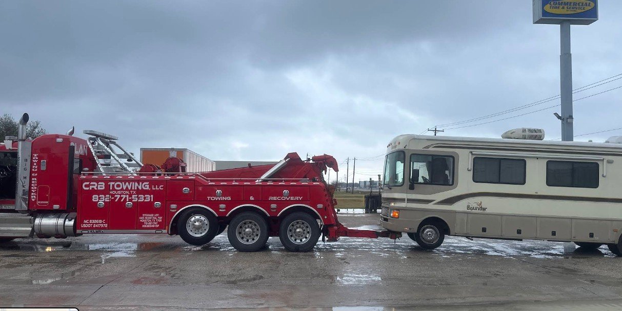 CRB Towing - Heavy Duty Wrecker & Semi Truck Towing